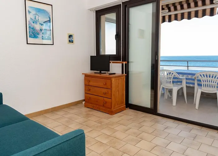 Lägenhet 4 Pers. Au Lavandou, Face - Fr-1-803-70 *